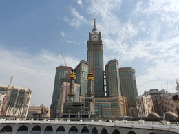WOLFFKRAN  Equipements s'implante à Riyad pour répondre à la demande croissante de construction en Arabie Saoudite